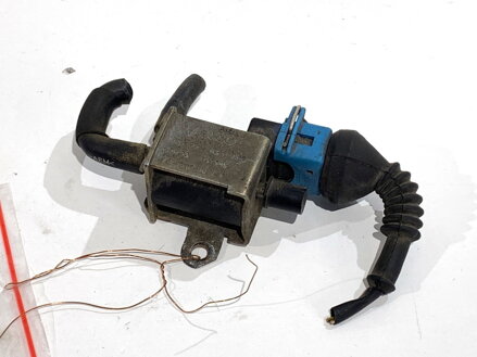 Ventil podtlaku Audi A4 B6 (8E2) 2000 - 2005 026906283H