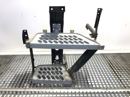 Schodík kabíny ľavý Volvo FH II 2012 - 2022 82144986