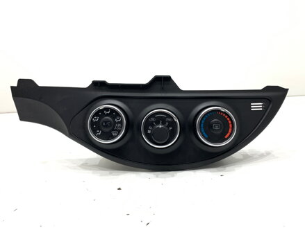 Panel ovládania ventilácie Toyota Yaris (_P13_) 2010 - 2022 55406-0D390