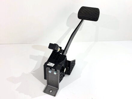 Pedál brzdy Ssangyong Torres (J100) 2022- 48800-37100