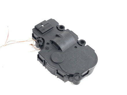 Motor radiátora kúrenia BMW 5 (G30, F90) 2016 - 2022 EH620003