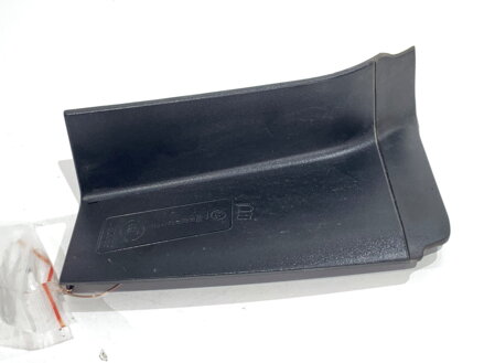 KRYT KRYT SVETLÁ PRAVÝ ZADNÝ SKODA SUPERB III KOMBI (3V5) 2015 - 2022 3V9945312C