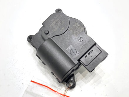 MOTOR RADIÁTORA KÚRENIA SKODA SUPERB III KOMBI (3V5) 2015 - 2022 2Q0907511G