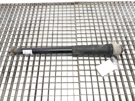 Tlmič pravý zadný VW Passat B8 Variant (3G5, CB5) 2014 - 2022