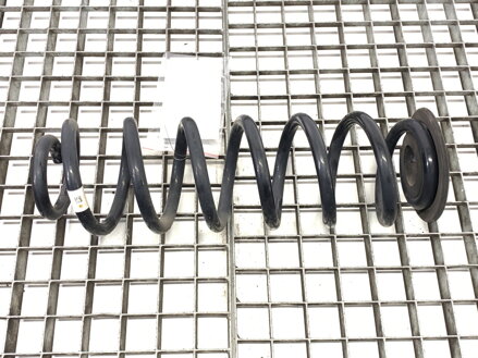 Pružina zadná VW Passat B8 Variant (3G5, CB5) 2014 - 2022 3Q0511115