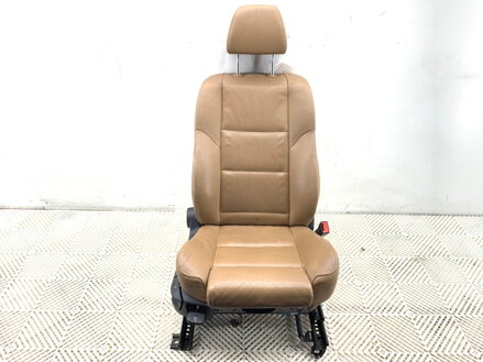 SEDADLO PRAVÉ PREDNÉ BMW 5 TOURING (E61) 2004 - 2010