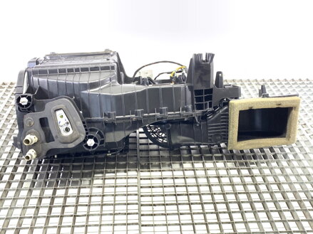 Radiátor kúrenia kombajn Ford USA Mustang Coupe 2004 - 2022 DR33-19B555-AD