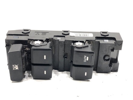 Ovládanie okien Hyundai I20 II (GB, IB) 2014 - 2022 93570-C8111