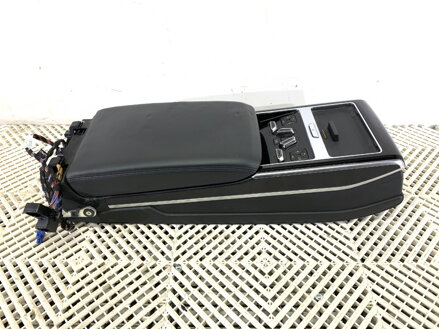 Lakťová opierka nabíjačka indukčná panel ovládania Audi A8 D5 (4N2, 4N8) 2017 - 2022