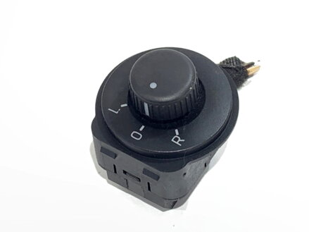 Prepínač regulácie zrkadiel Seat Toledo IV (KG3) 2012 - 2019 6JB959565A