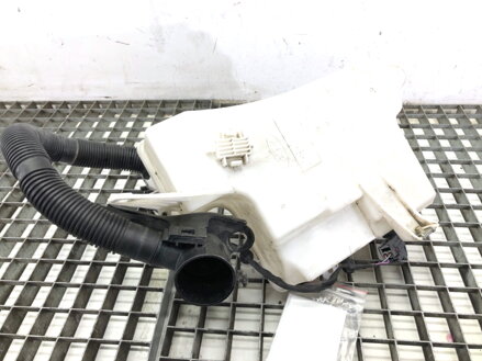 Nádržka ostrekovačov Ford Focus IV (HN) 2018 - 2022