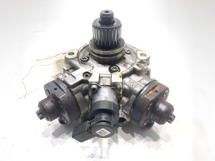 Vstrekovacie čerpadlo Audi Q8 (4MN) 2018 - 2022 0445010868