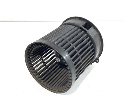 Ventilátor kúrenia Nissan Qashqai II SUV (J11, J11_) 2013 - 2022