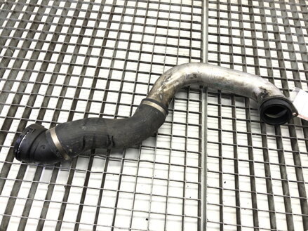 Potrubie turba BMW 5 Touring (E61) 2004 - 2010 7789052