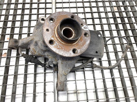 Otoč pravá predná Opel Vivaro B Autobus (X82) 2014 - 2019