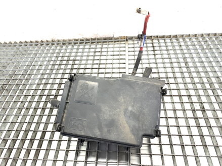 Poistková skrinka Opel Vivaro B Autobus (X82) 2014 - 2019 93452999