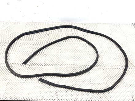 Tesnenie veka batožinového priestoru kufra Opel Vivaro B Autobus (X82) 2014 - 2019