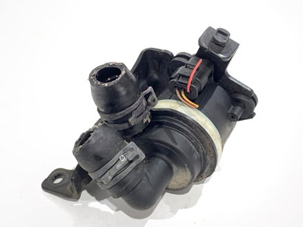 Prídavná vodná pumpa Audi Q5 (8RB) 2008 - 2017