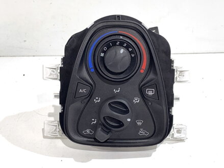 Panel ovládania ventilácie Toyota Aygo (_B4_) 2014 - 2022 55900-YV030