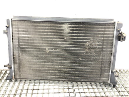 Chladič vody Seat Leon (1P1) 2005 - 2013 1K0121251DK