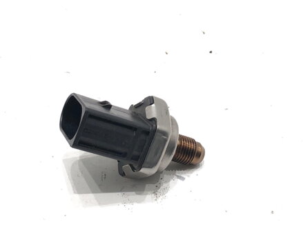 Snímač tlaku paliva Skoda Rapid (NH3, NK3, NK6) 2012 - 2022 04C906054C