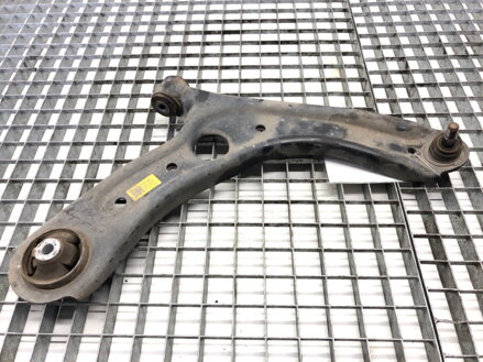 Rameno pravé predné Hyundai Elantra VII Sedan (CN7) 2020 - 2022 54501AA100