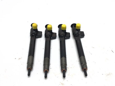 Vstrekovače sada Ford Mondeo V Liftback (CE) 2014 - 2022 9674984080