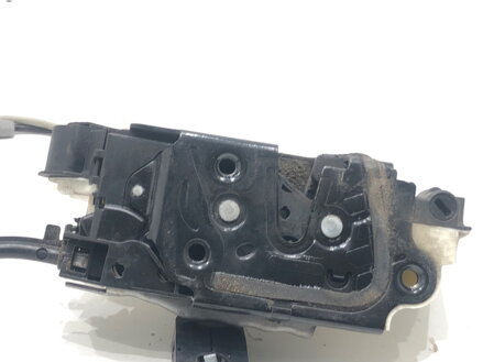 Zámok dverí pravý predný Seat Ibiza IV (6J5, 6P1) 2008 - 2017 5N1837016C