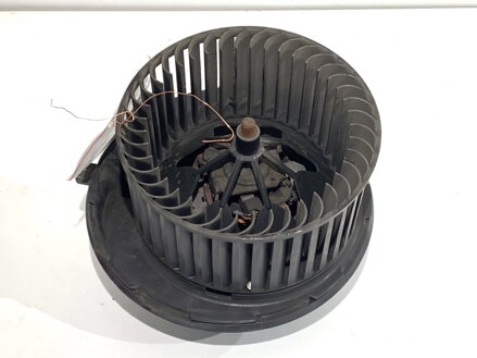 Ventilátor kúrenia VW Golf VI Variant (AJ5) 2009 - 2014 1K1819015C