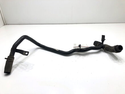 Hlavné potrubie vody VW Passat B8 Variant (3G5, CB5) 2014 - 2022 04L121065CJ
