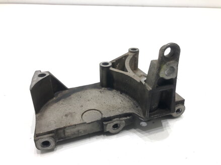 Držiak motora Suzuki Jimny (SN) 1998 - 2022 8200101196