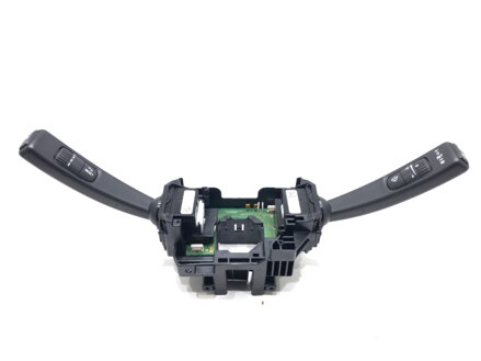 Prepínač združený Volvo V60 I (155, 157) 2010 - 2018 31481765