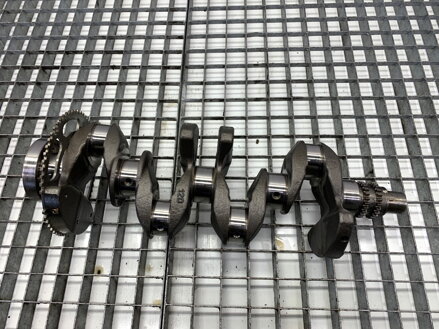 Hriadeľ kľukový Hyundai Elantra VII Sedan (CN7) 2020 - 2022