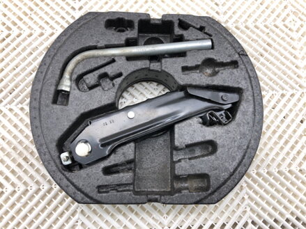 Sada náradia VW Golf VI (5K1) 2008 - 2014 1K0012115F