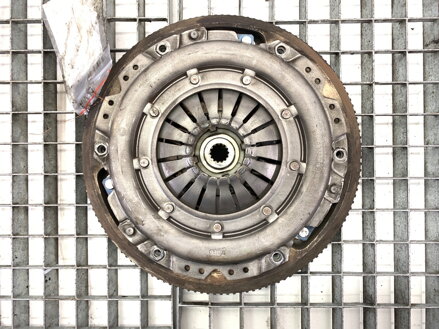 Spojka Opel Zafira / Zafira Family B (A05) 2005 - 2019 689788 699168