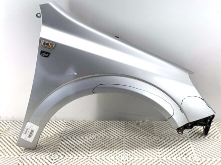 Blatník pravý predný Opel Astra H Kombi (A04) 2004 - 2014