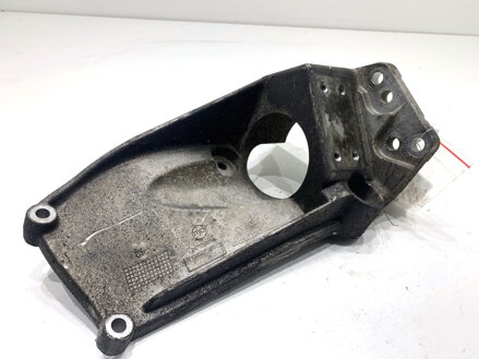 Držiak prevodovky prevodov Volvo V60 I (155, 157) 2010 - 2018 31370633