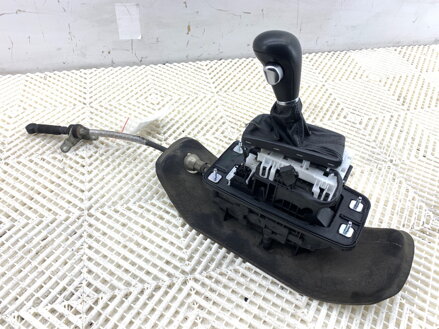 Riadiaca páka volič prevodovky Audi A4 B8 Avant (8K5) 2007 - 2015 8K1713041H