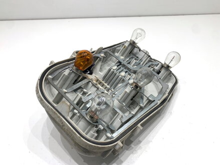 Vložka svetlá pravá zadná Audi A6 C6 (4F2) 2004 - 2011