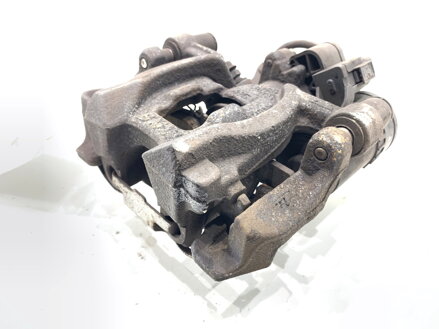 Brzdový strmeň ľavý zadný BMW 2 Gran Coupe (F44) 2019 - 2022 6885537