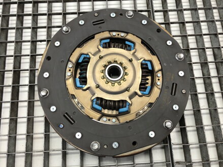 Spojka Toyota RAV 4 IV (_A4_) 2012 - 2022