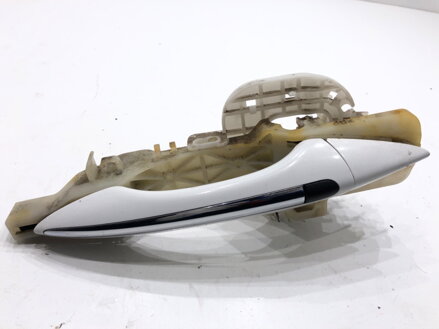 Kľučka vonkajšia ľavá predná Hyundai I40 I (VF) 2012 - 2022