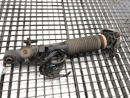 Tlmič pravý zadný BMW X6 (F16, F86) 2014 - 2019 6875088