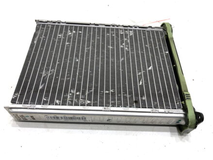 Radiátor kúrenia Renault Trafic III Autobus (JG_) 2014 - 2022 T1007696SAA