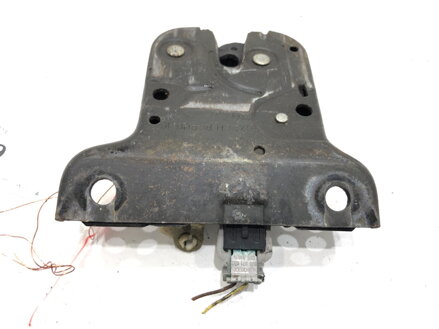 Zámok veka batožinového priestoru zadný Audi A3 (8P1) 2003 - 2013