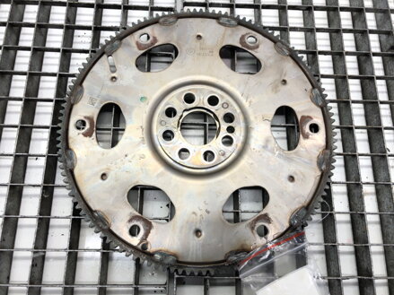 Koleso zotrvačníka BMW 3 Gran Turismo (F34) 2012 - 2022 8612144