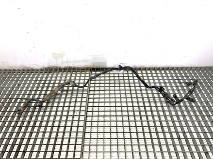 Hlavné potrubie vody VW Transporter / Caravelle VI Autobus (SGB, SGJ, SHB, SHJ) 2015 - 2022 7LA121065AJ