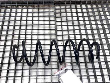 Pružina zadná Lexus LBX (_AYH1_, _AYA1_) 2023 -