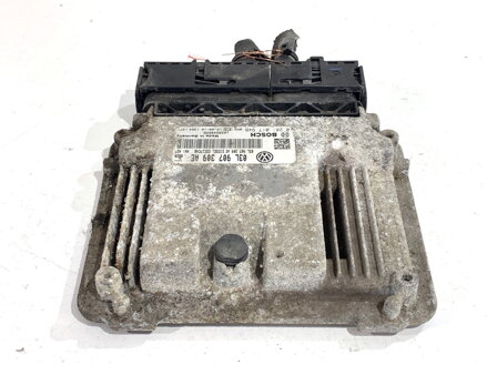 Riadiaca jednotka motora VW Passat B7 Variant (365) 2010 - 2015 03L907309AE