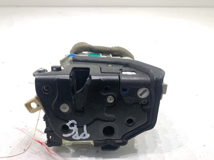 Zámok dverí pravý predný Audi A3 Limousine (8VS, 8VM) 2013 - 2022 8X1837016A